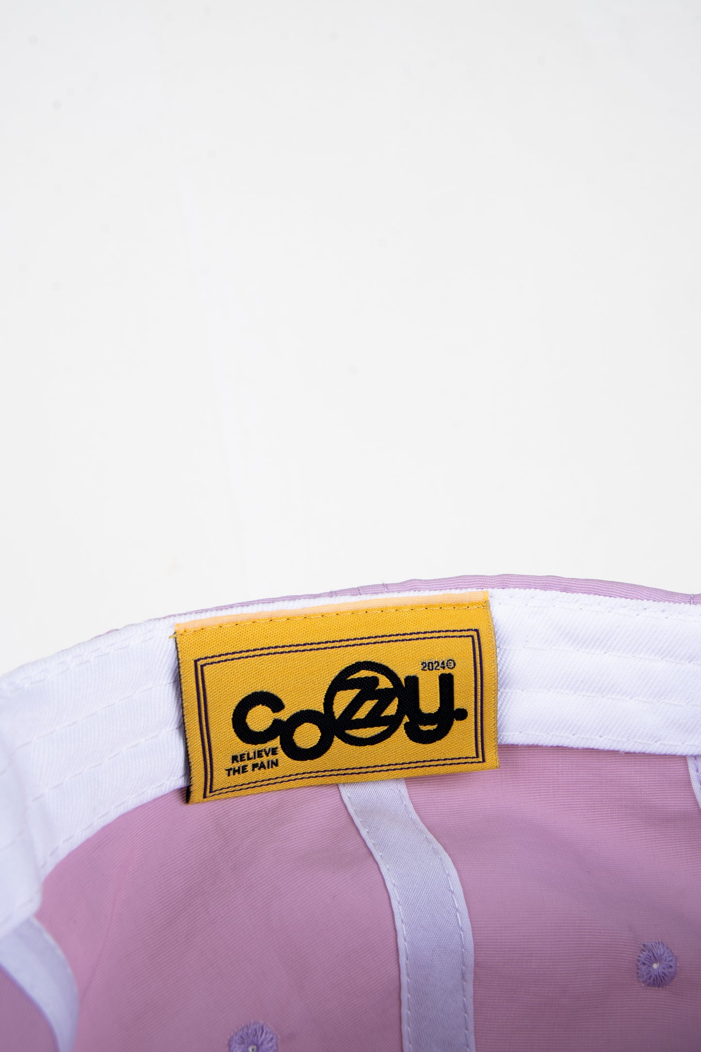 COZZY 6-PANEL PINK CAP
